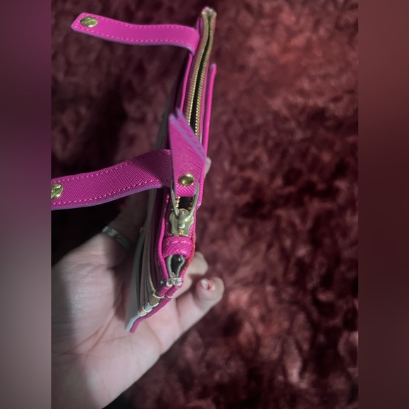 Multi-Color Neiman Marcus Zippy and Card Wallet🪪 - Picture 8 of 9